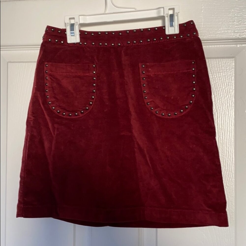 Maroon sued skirt